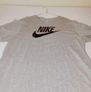 New Authentic Nike Tee